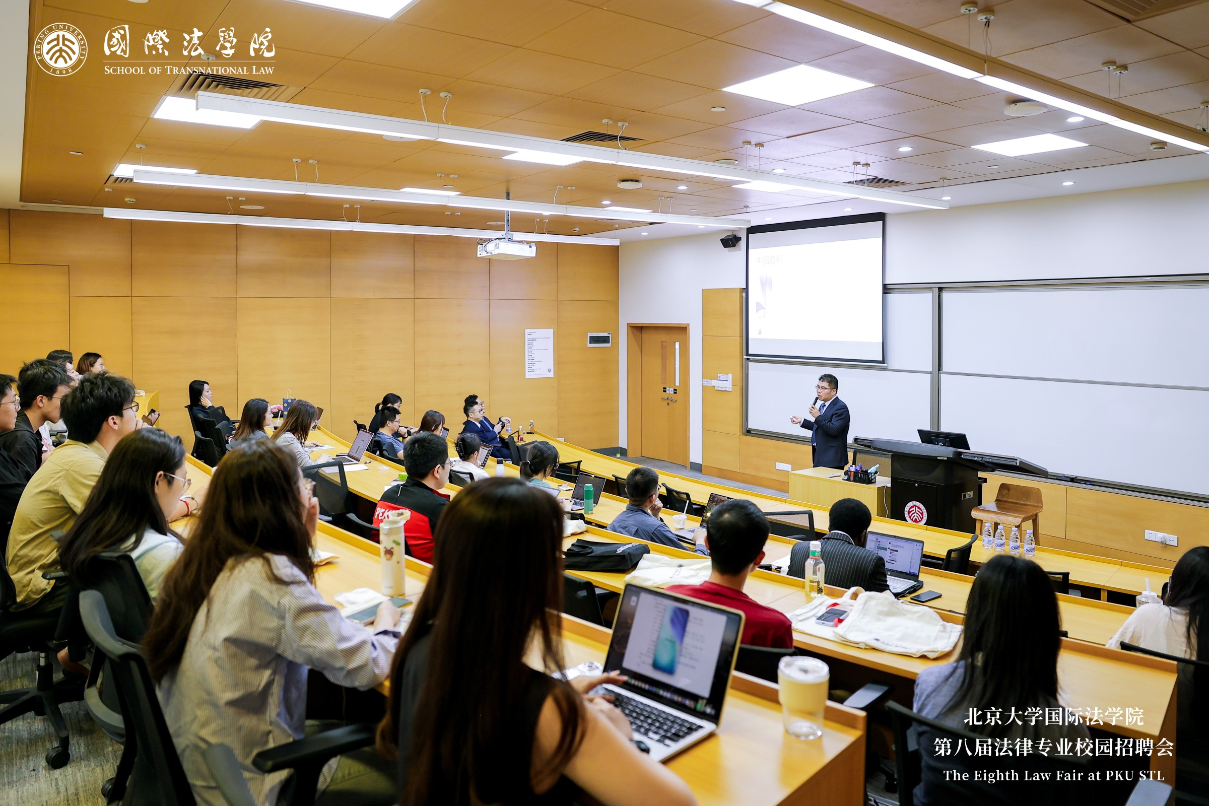 15085642_84339_79508147[-]环球.jpg